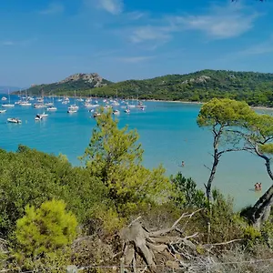 Belle Privee Avec Le Jardin Privatif Et Le Jacuzzi Cavalaire-sur-Mer