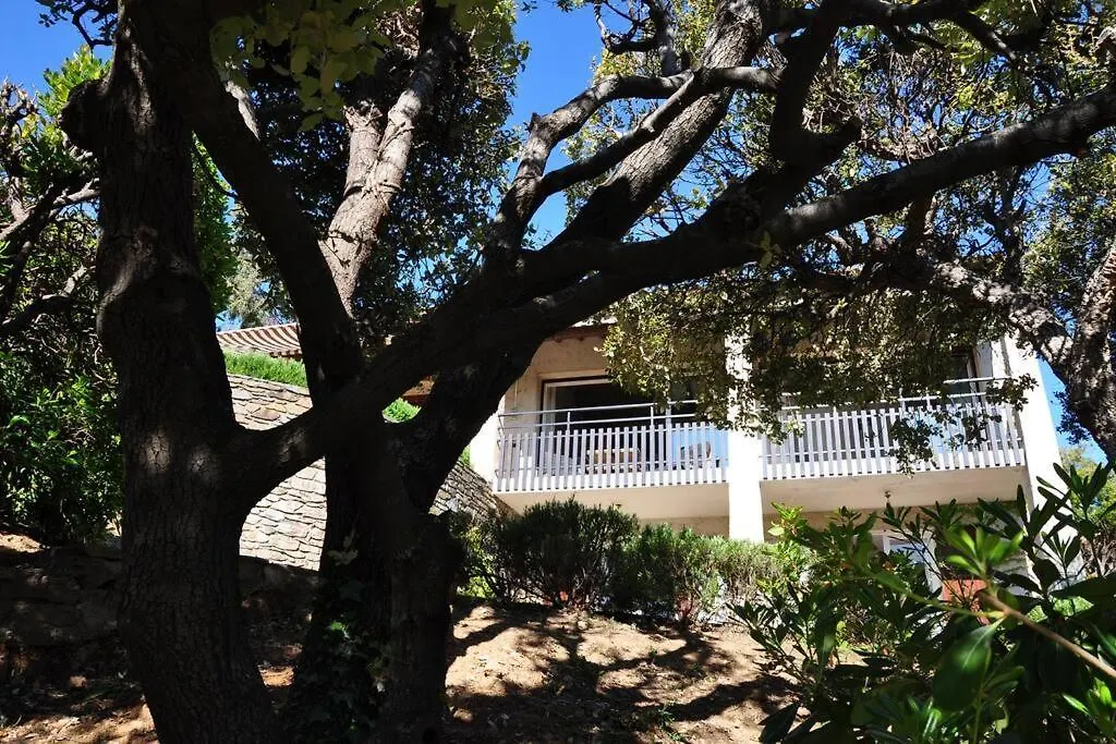 Villa Abeille : Douces Vacances D'Ete Avec Vue Mer Cavalaire-sur-Mer
